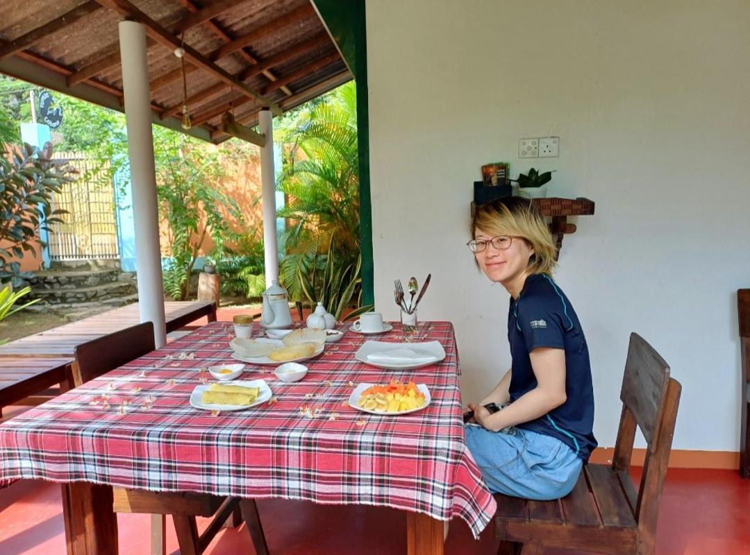 Turtle Island Cabana Тангалла Экстерьер фото